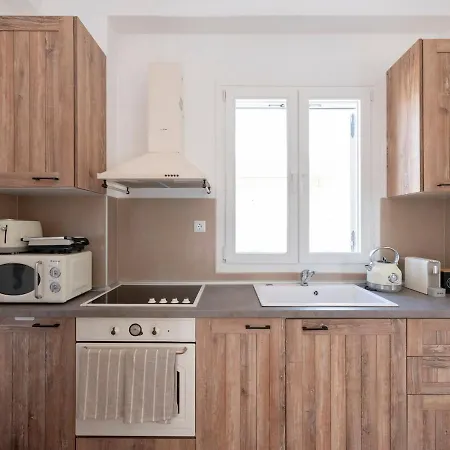 Ferienhaus Pounta - 2br With Shared Pool - Fiora I Pounda