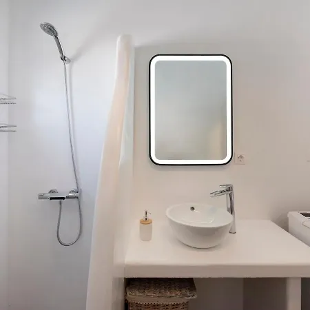 Pounta - 2br With Shared Pool - Fiora I בית נופש