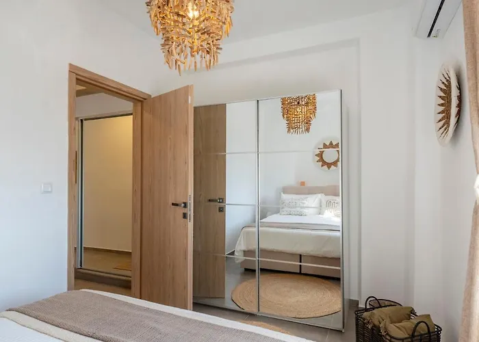 Pounta - 2br With Shared Pool - Fiora I Dom wakacyjny *